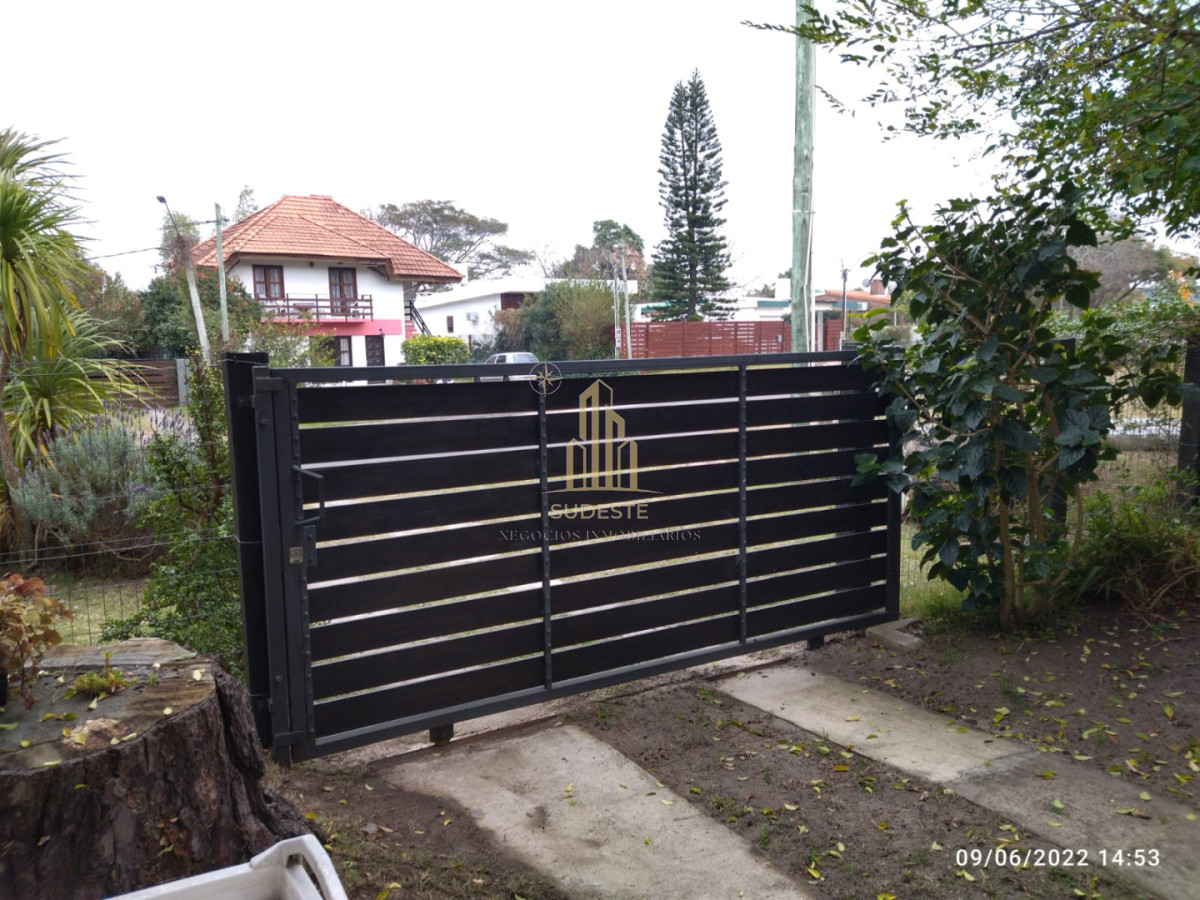 Casa ID.84 - Casa en venta en Barrio Country - Piriápolis 🌿