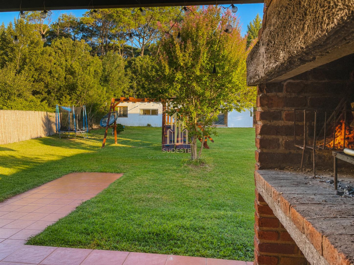 Apartamento ID.99 - Hermosa Casa en venta financiada con entrega inicial en Piriápolis.  