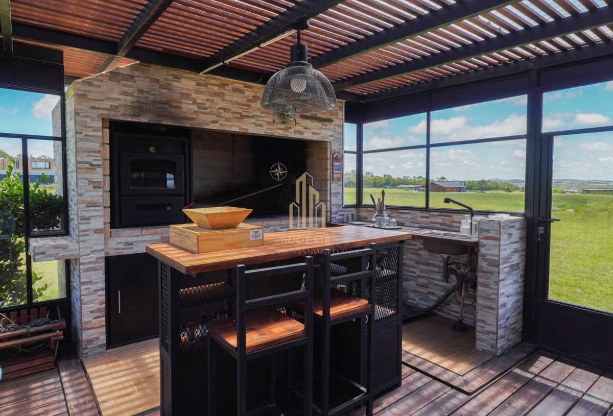 Casa ID.24 - Venta Casa 2 dormitorios Laguna de los Cisnes, Punta Ballena