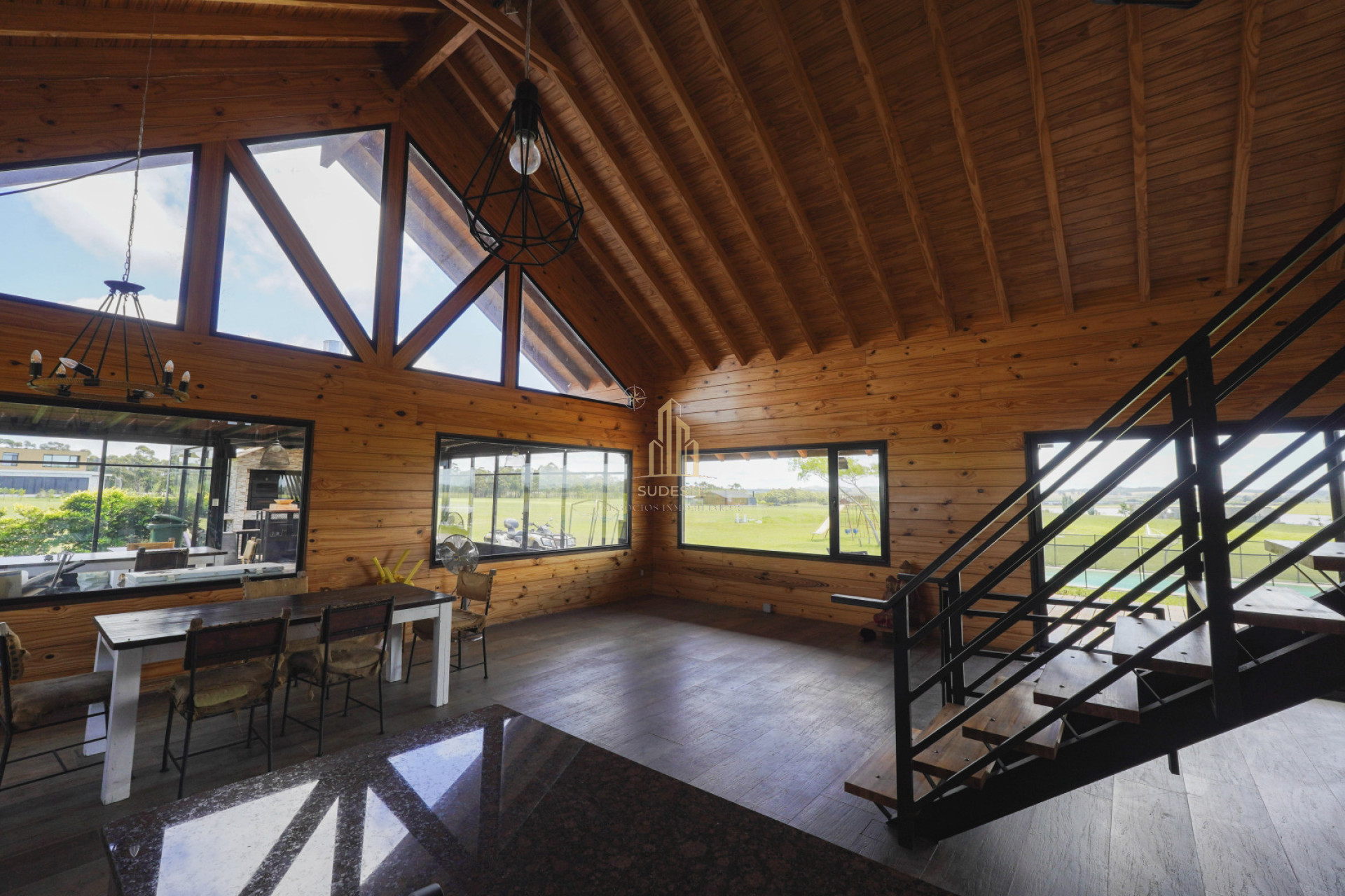 Casa ID.24 - Venta Casa 2 dormitorios Laguna de los Cisnes, Punta Ballena