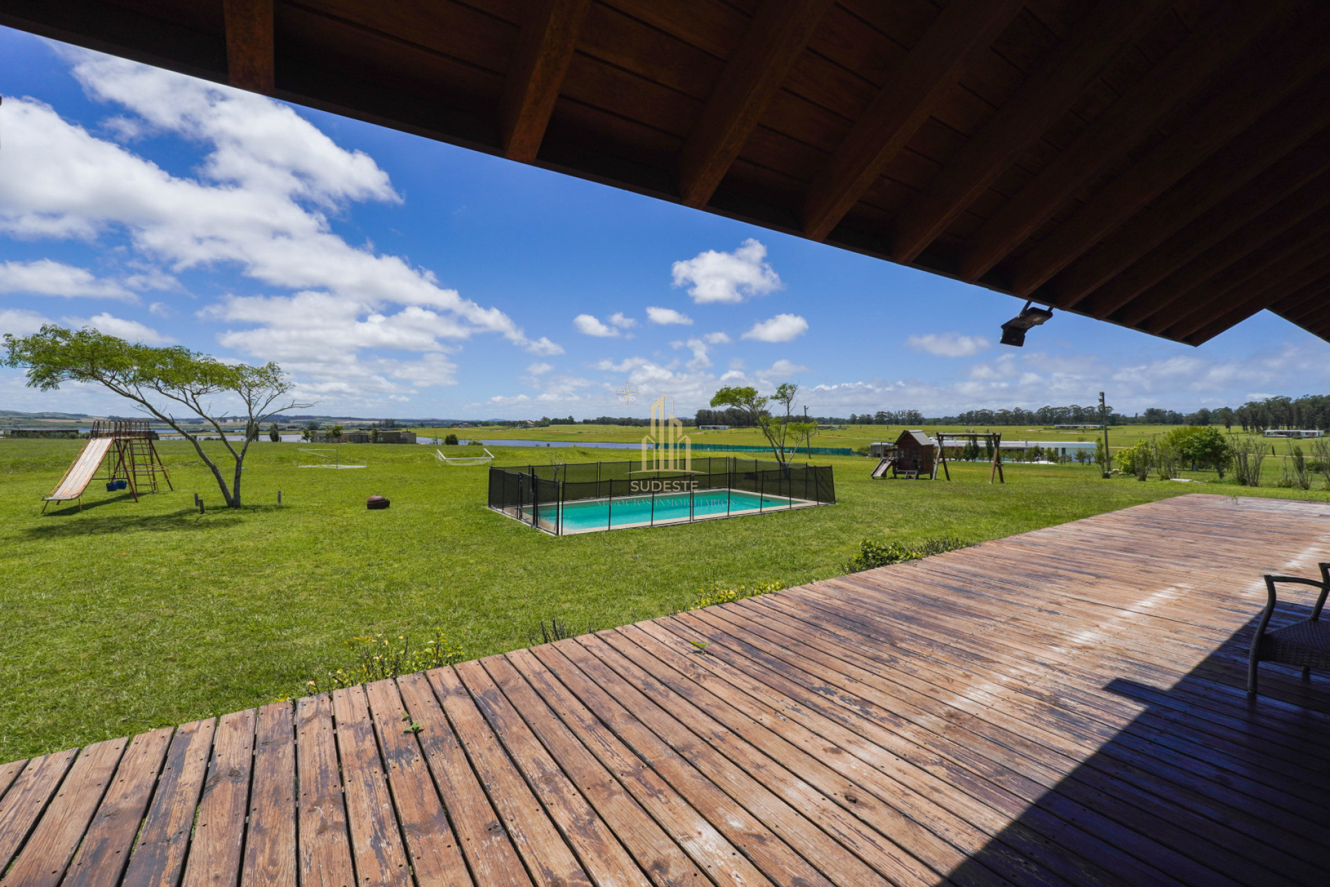 Casa ID.24 - Venta Casa 2 dormitorios Laguna de los Cisnes, Punta Ballena