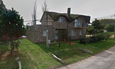 Hermosa casa de Piedra en Balneario El Chorro 