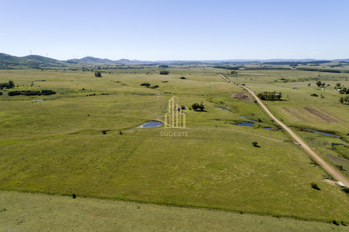 Chacra ID.37 - Chacra en venta con casa de Campo entre las sierras Abras de Perdomo 