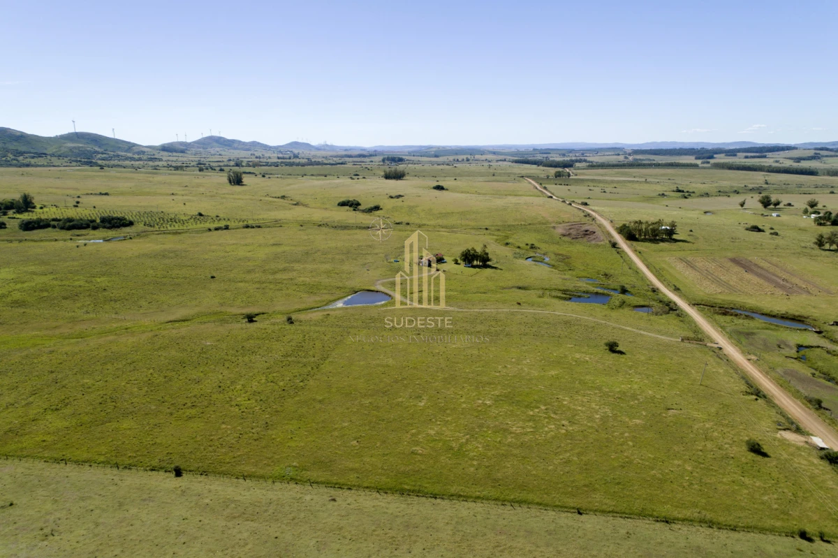 Chacra ID.37 - Chacra en venta con casa de Campo entre las sierras Abras de Perdomo 