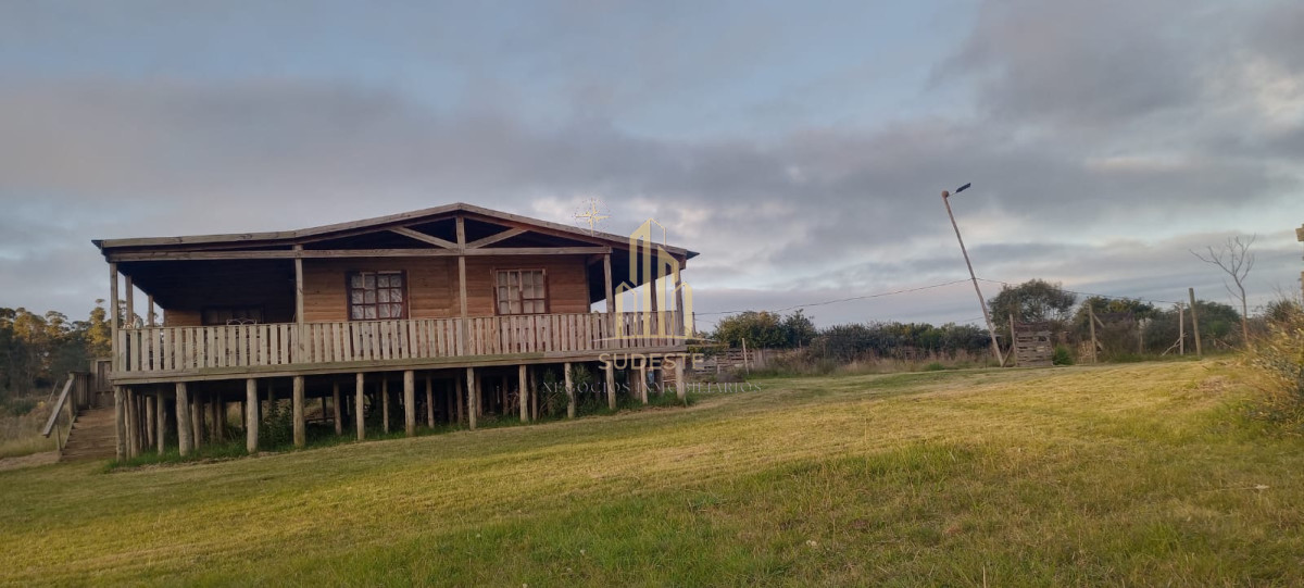 Chacra ID.137 - Venta de Chacra en Pan de Azúcar de 3,2 hectáreas con Cabaña y Casa 