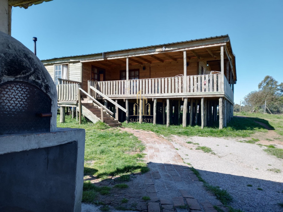 Chacra ID.137 - Venta de Chacra en Pan de Azúcar de 3,2 hectáreas con Cabaña y Casa 