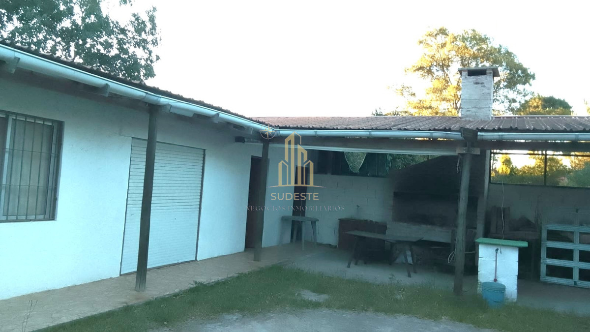 Apartamento ID.93 - Venta de terreno con mejoras Jaureguiberry Sur a 5 cuadras de la playa 
