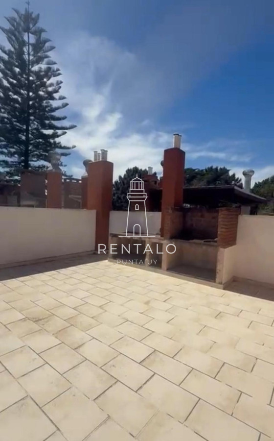 Apartamento ID.991 - Apartamento en venta de 1 dormitorio en Punta del este a pasos de Punta Shopping