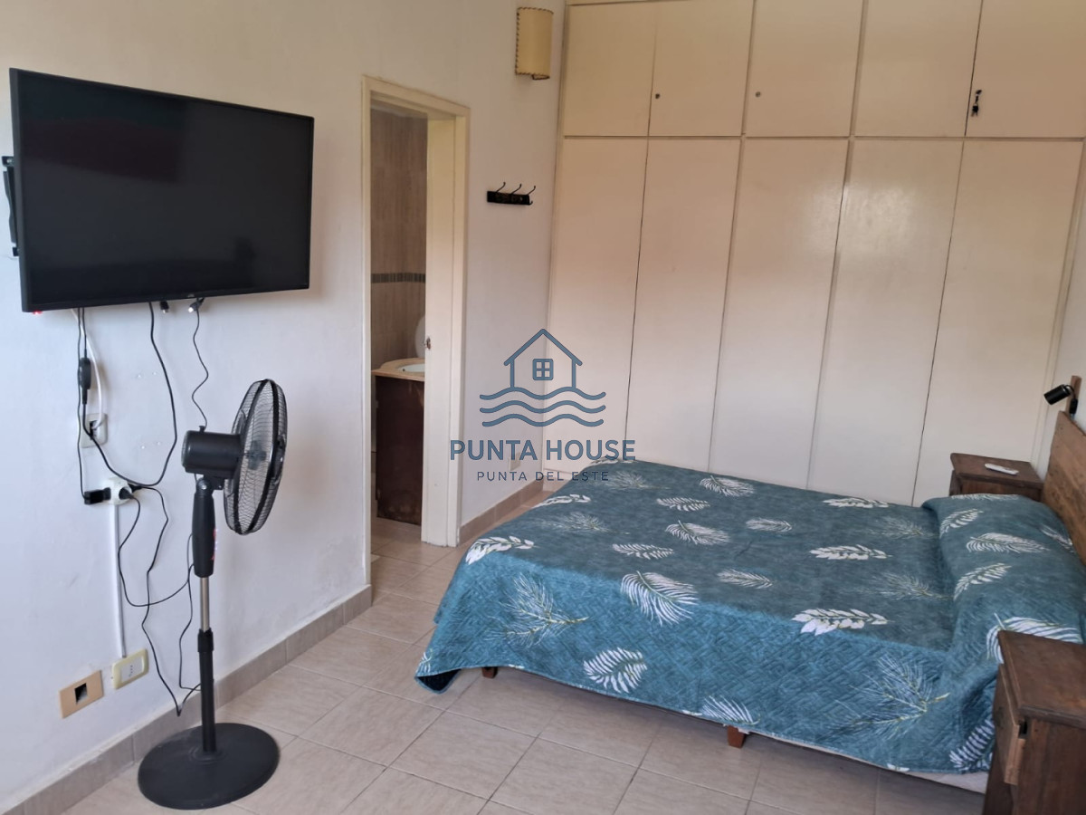 Apartamento ID.59 - Amplio apartamento de tres dormitorios