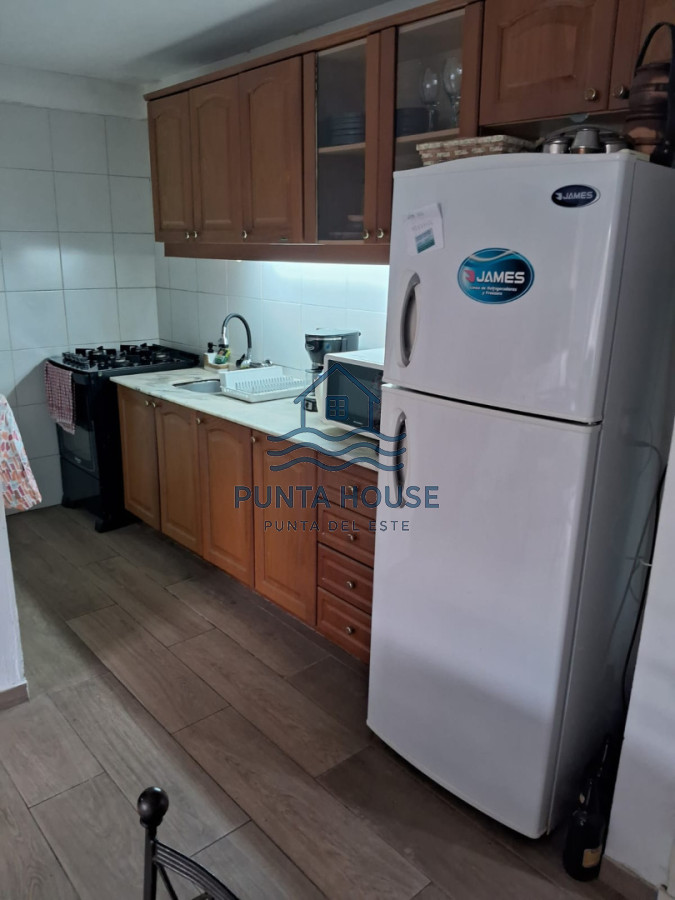 Apartamento ID.59 - Amplio apartamento de tres dormitorios