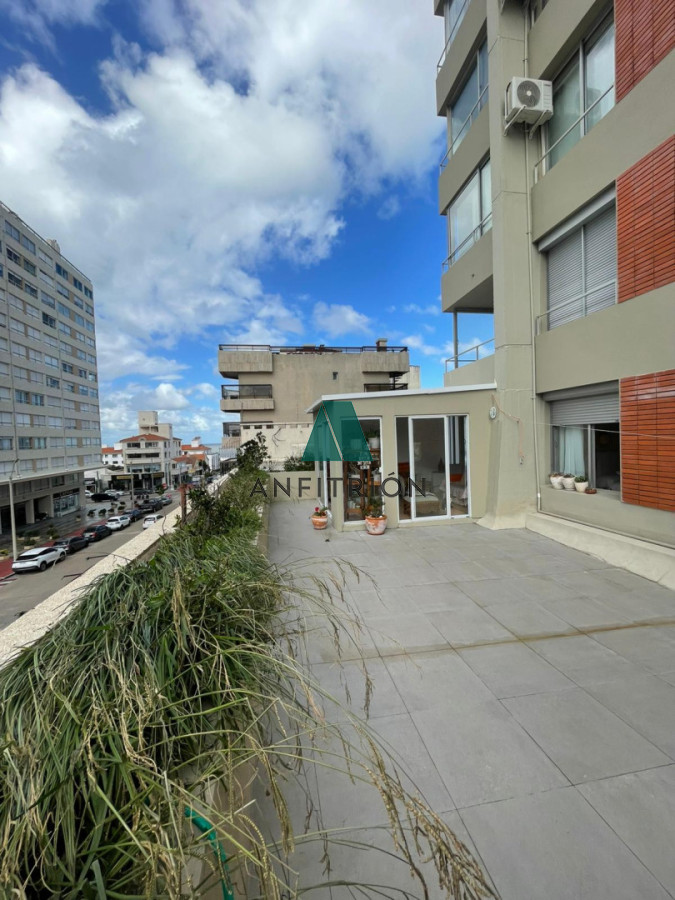 Apartamento ID.218 - VENTA - Destacado Apto en Península - 