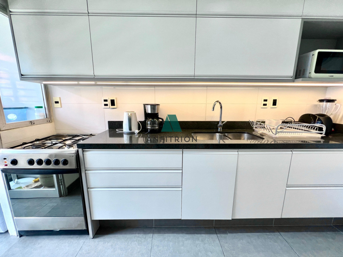 Apartamento ID.43 - Moderno Apartamento en primera linea de la Brava