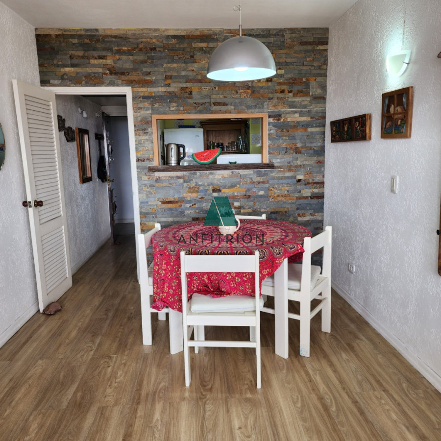Apartamento ID.54 - Venta - 1 dormitorio, primera línea de la Brava