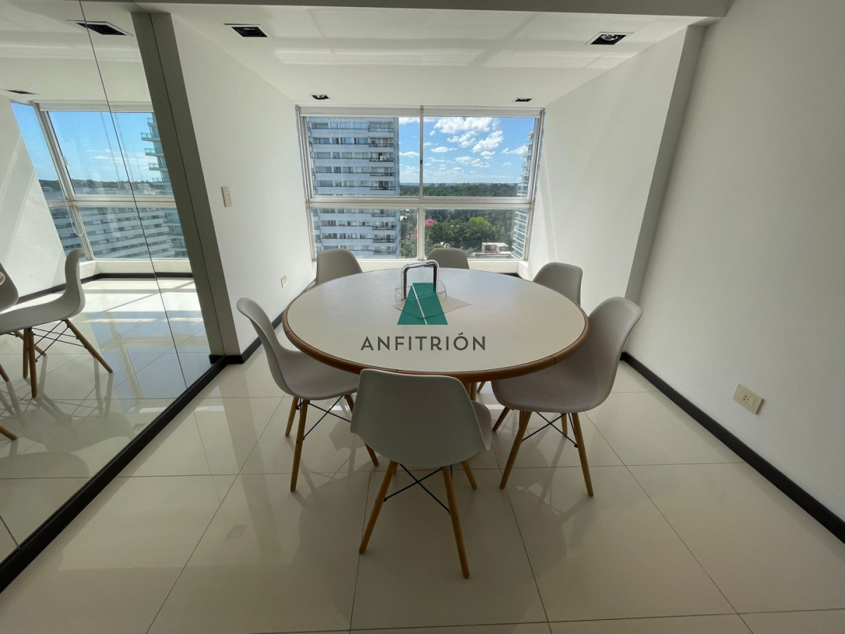 Apartamento ID.100 - Amplio y renovado apartamento en Roosevelt