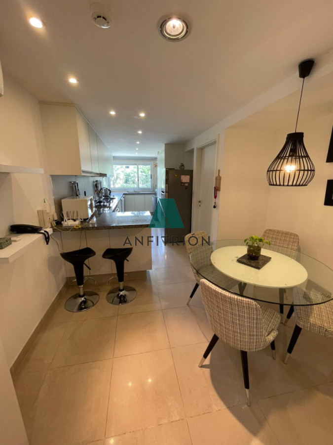 Apartamento ID.193 - En Venta - Exclusivo apartamento en primera línea de Playa Brava, 