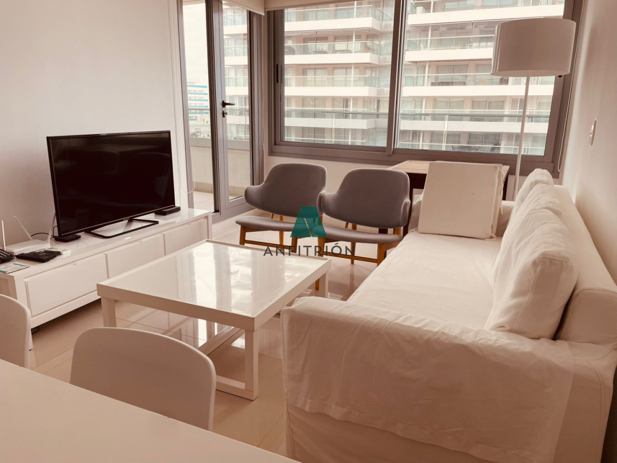 Apartamento ID.61 - Alquiler Invernal - 2 dormitorios en Edificio Esmeralda