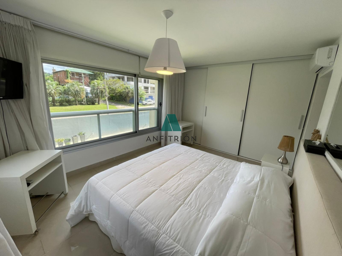 Apartamento ID.193 - En Venta - Exclusivo apartamento en primera línea de Playa Brava, 