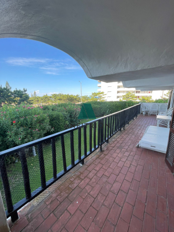 Apartamento ID.8 - Apartamento 3 Dormi y 1 Baños + Dependencia