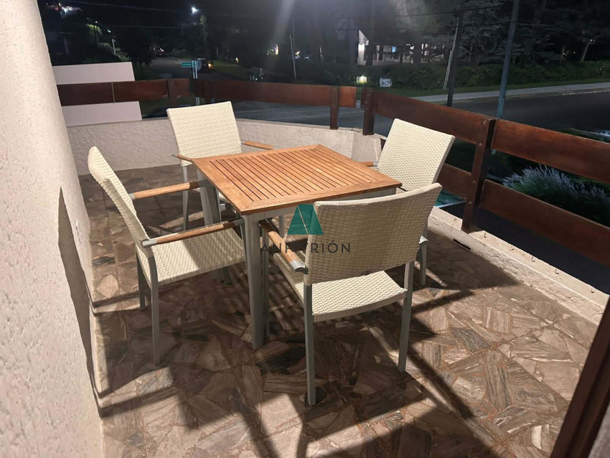 Apartamento ID.47 - Apartamento con terraza en Playa Mansa