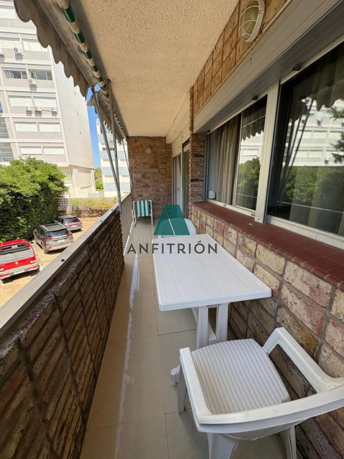 Apartamento ID.206 - OPORTUNIDAD - 2 dormitorios frente al mar -