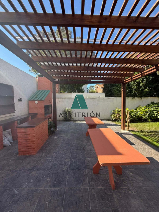 Apartamento ID.47 - Apartamento con terraza en Playa Mansa