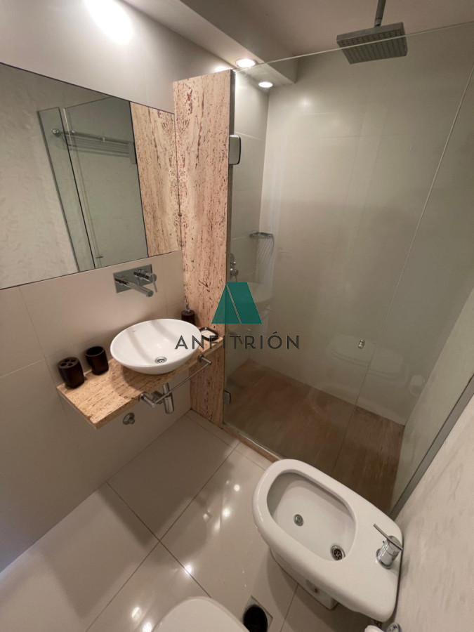 Apartamento ID.100 - Amplio y renovado apartamento en Roosevelt