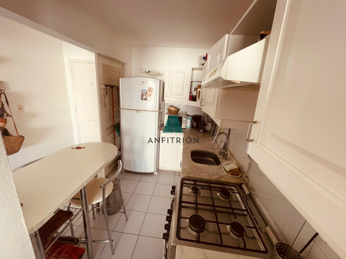 Apartamento ID.64 - Oportunidad - 2 dormitorios frente al mar en Parada 37 de la Mansa