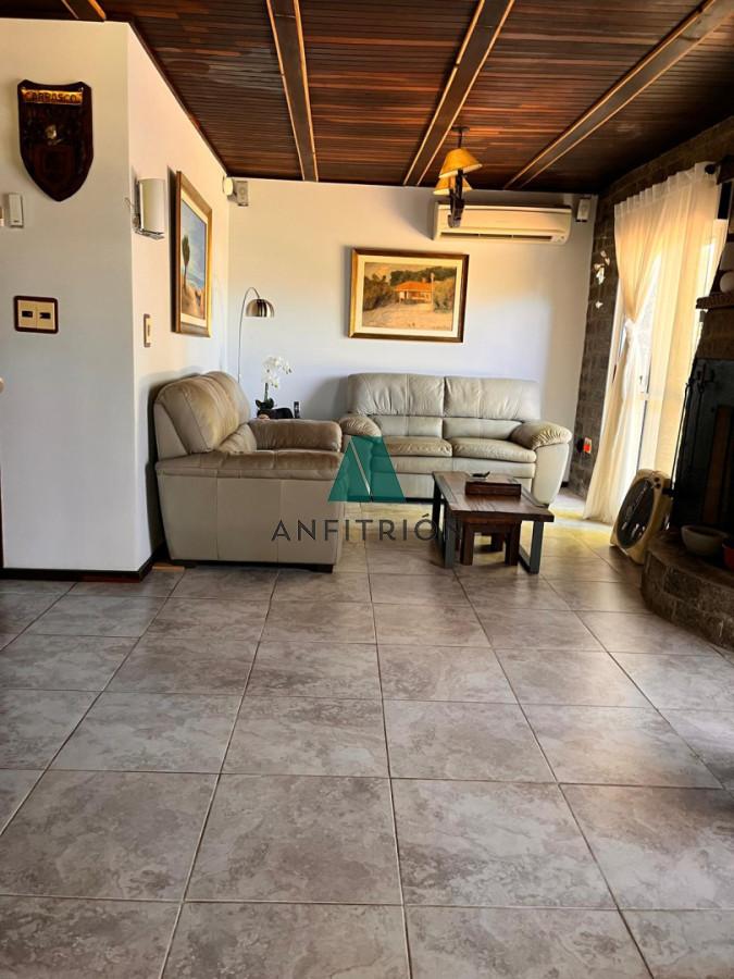 Casa ID.261 - Casa en La Barra 3 Dormi 2 Baños Para Temporada