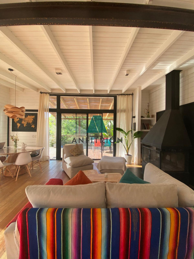 Casa ID.545 - Casa Flotante en La Barra