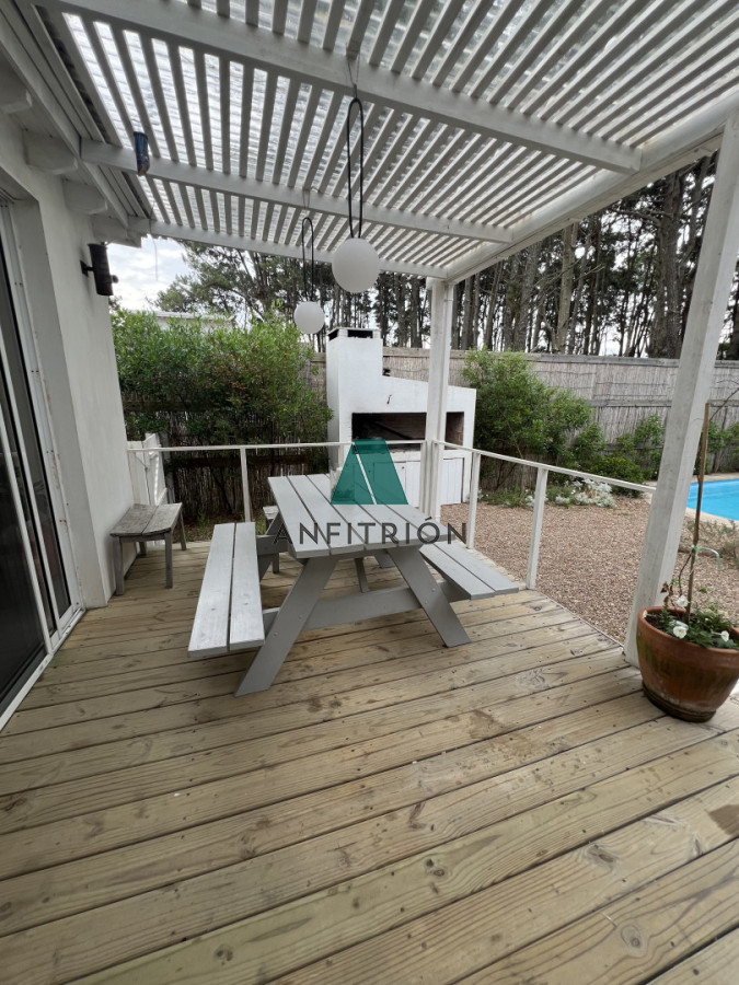 Casa ID.85 - Casa frente a la Playa en Pueblo San Vicente  cPiscina