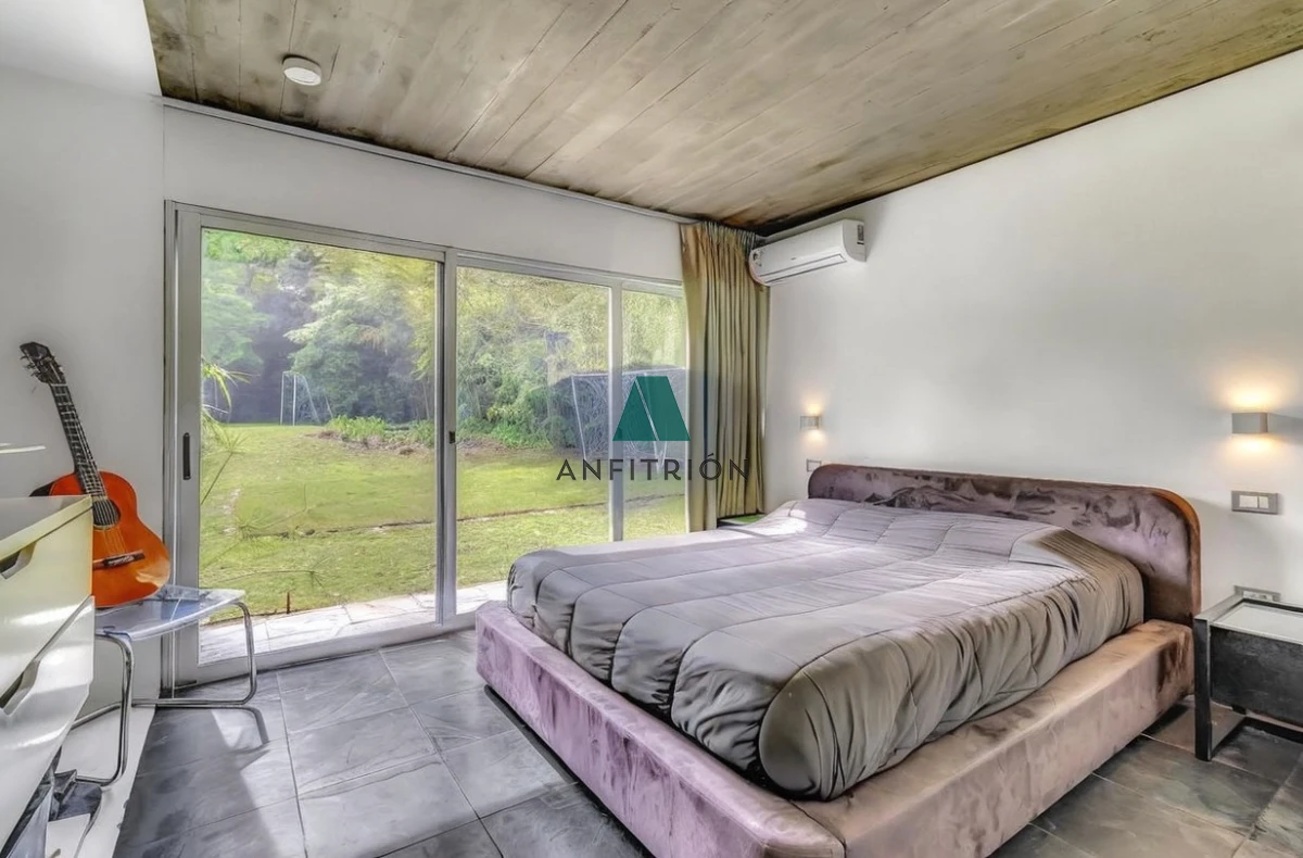 Casa ID.115 - Venta - Casa moderna de gran categoría en San Rafael