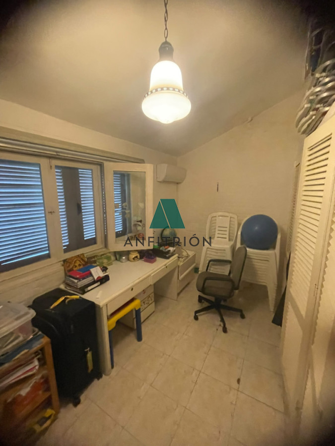 Apartamento ID.438 - Venta Casa 5 Dormitorios En Playa Mansa