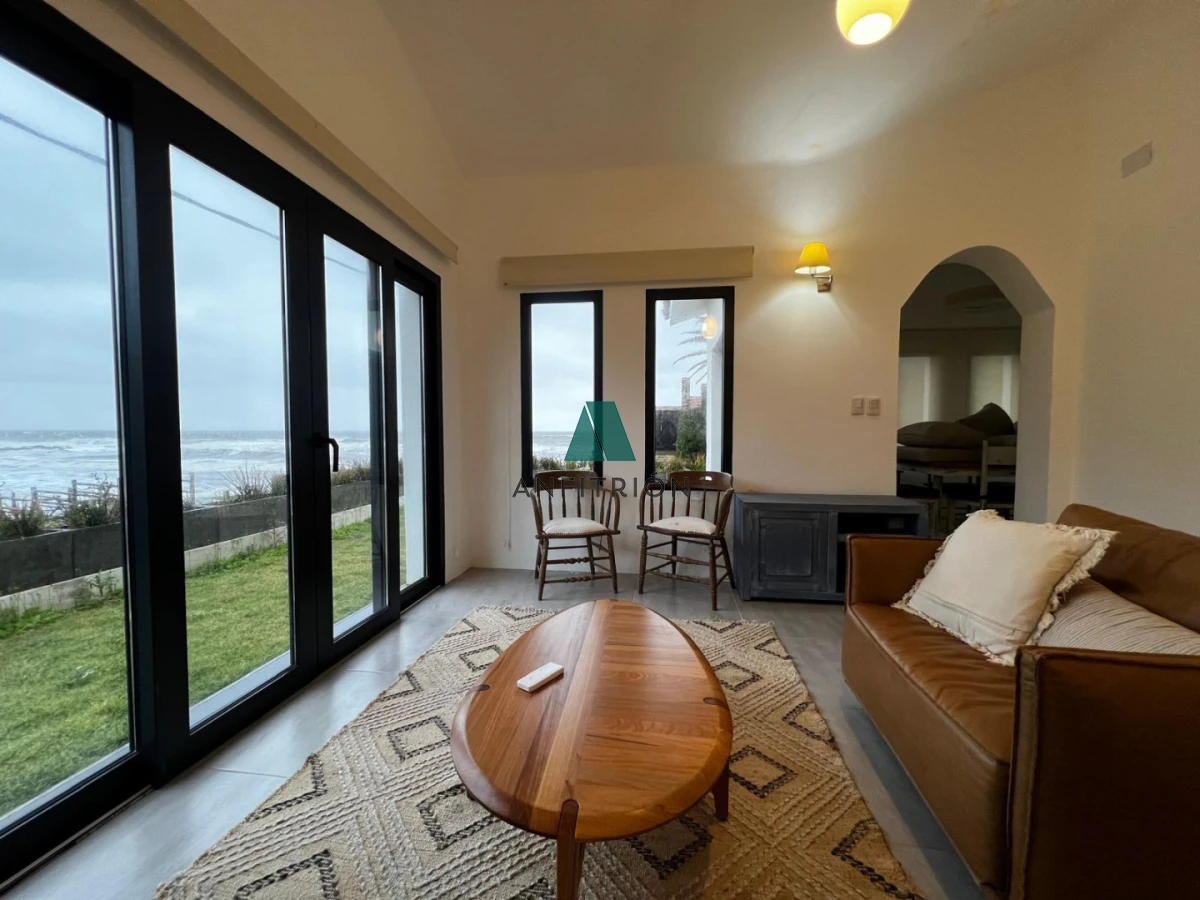 Casa ID.110 - Alquiler - Casa frente a la Posta del Cangrejo