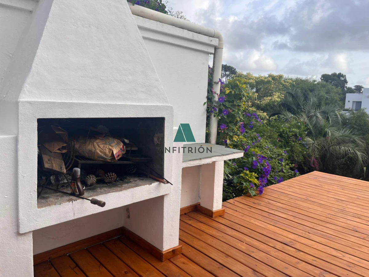 Casa ID.103 - Alquiler anual - Vive el Encanto del Mar en Piedras del Chileno