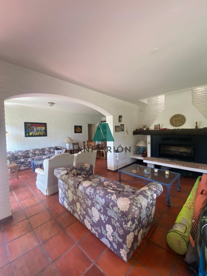 Casa ID.116 - Venta - Casa en oportunidad en Marly