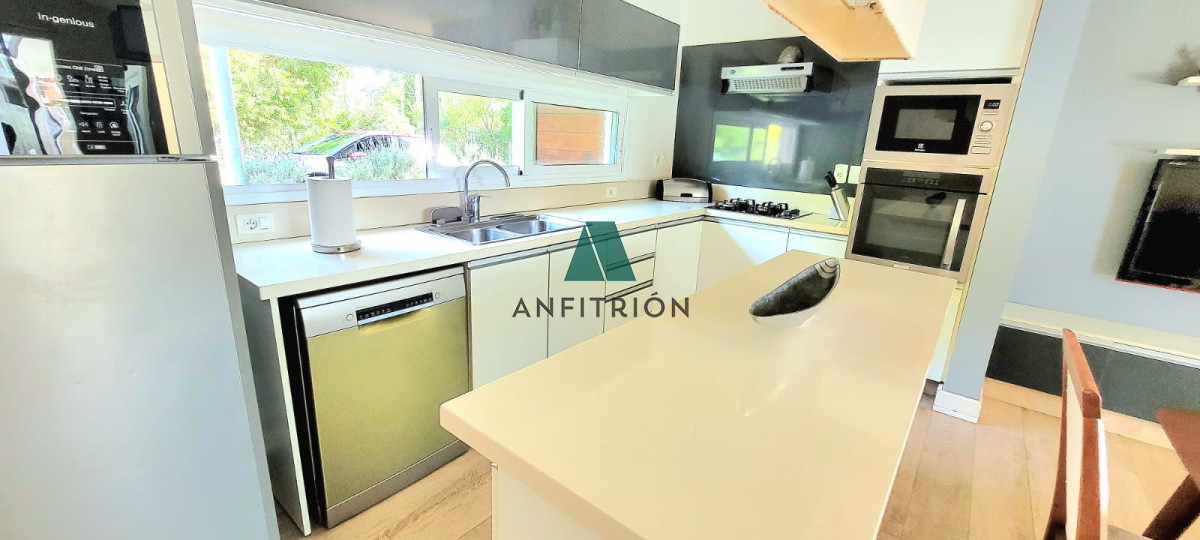 Casa ID.51 - Exclusiva Casa en Barrio Marly