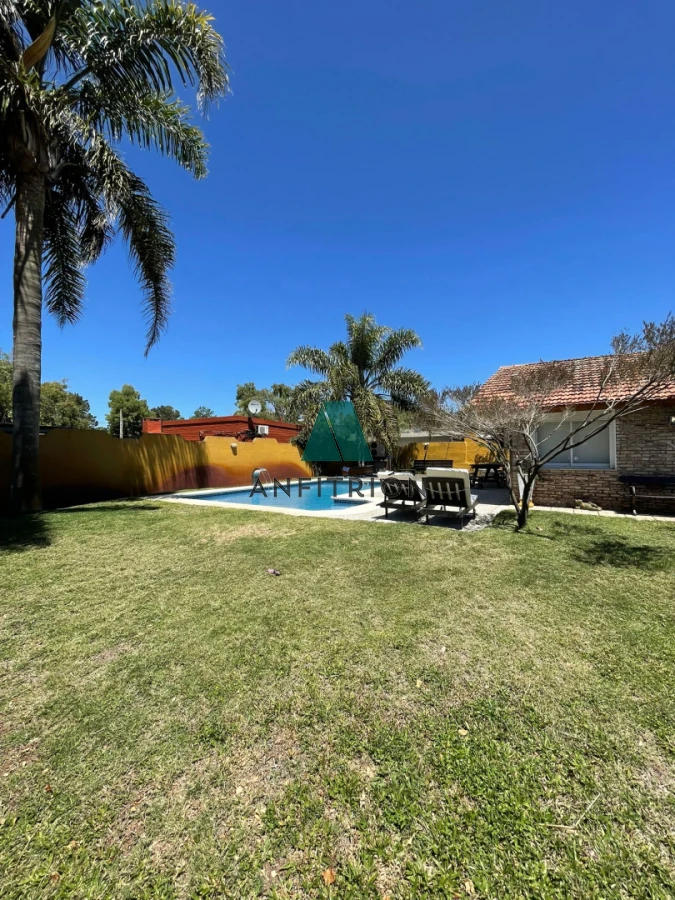 Casa ID.261 - Casa en La Barra 3 Dormi 2 Baños Para Temporada