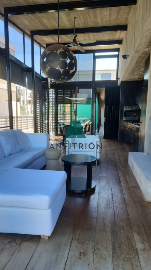 Casa ID.2 - Casa de Diseño en La Barra