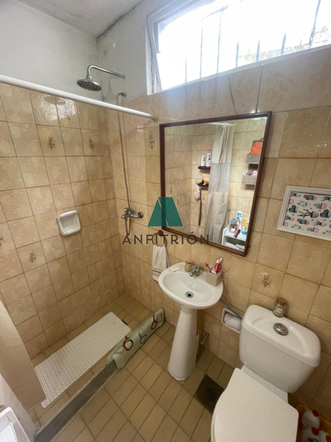Casa ID.605 - Venta - Casa de 3 Dormitorios En Barrio Mónaco