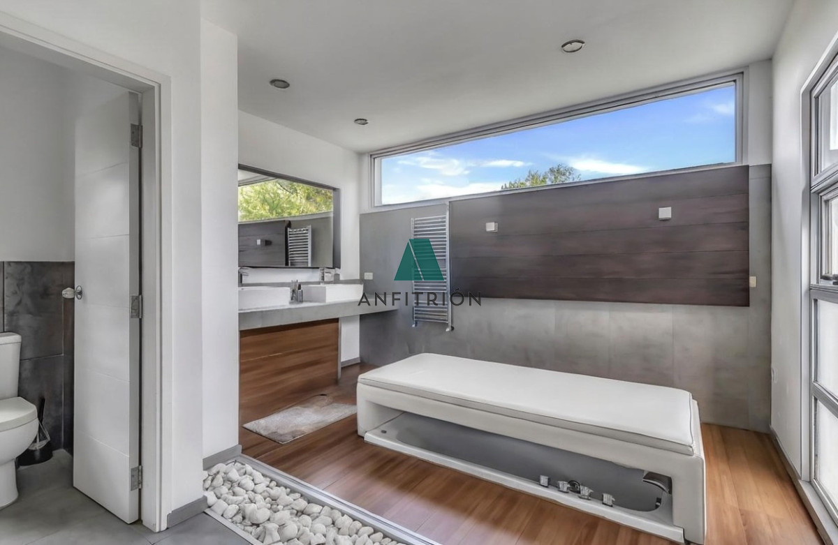 Apartamento ID.115 - Venta - Casa moderna de gran categoría en San Rafael