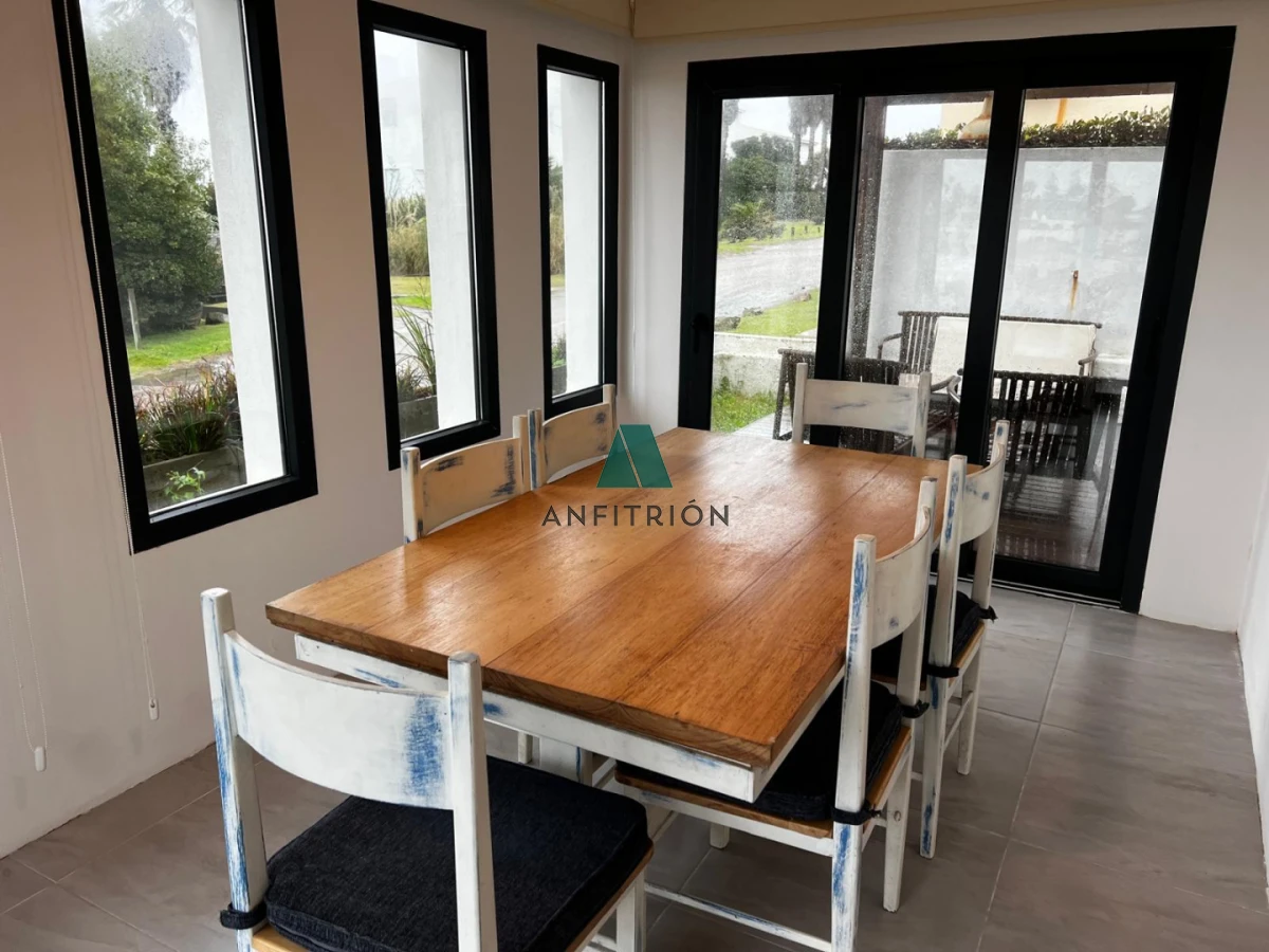 Casa ID.110 - Alquiler - Casa frente a la Posta del Cangrejo