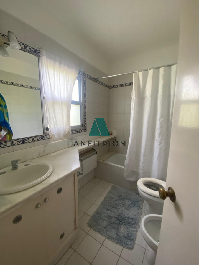 Casa ID.116 - Venta - Casa en oportunidad en Marly