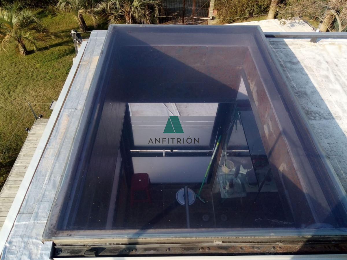 Casa ID.80 - Venta - Casa de diseño vanguardista, sólida y moderna