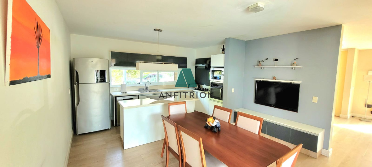 Casa ID.51 - Exclusiva Casa en Barrio Marly