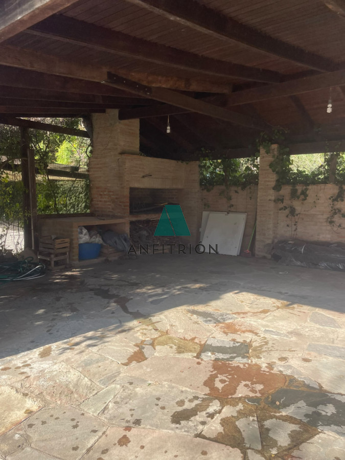 Apartamento ID.438 - Venta Casa 5 Dormitorios En Playa Mansa