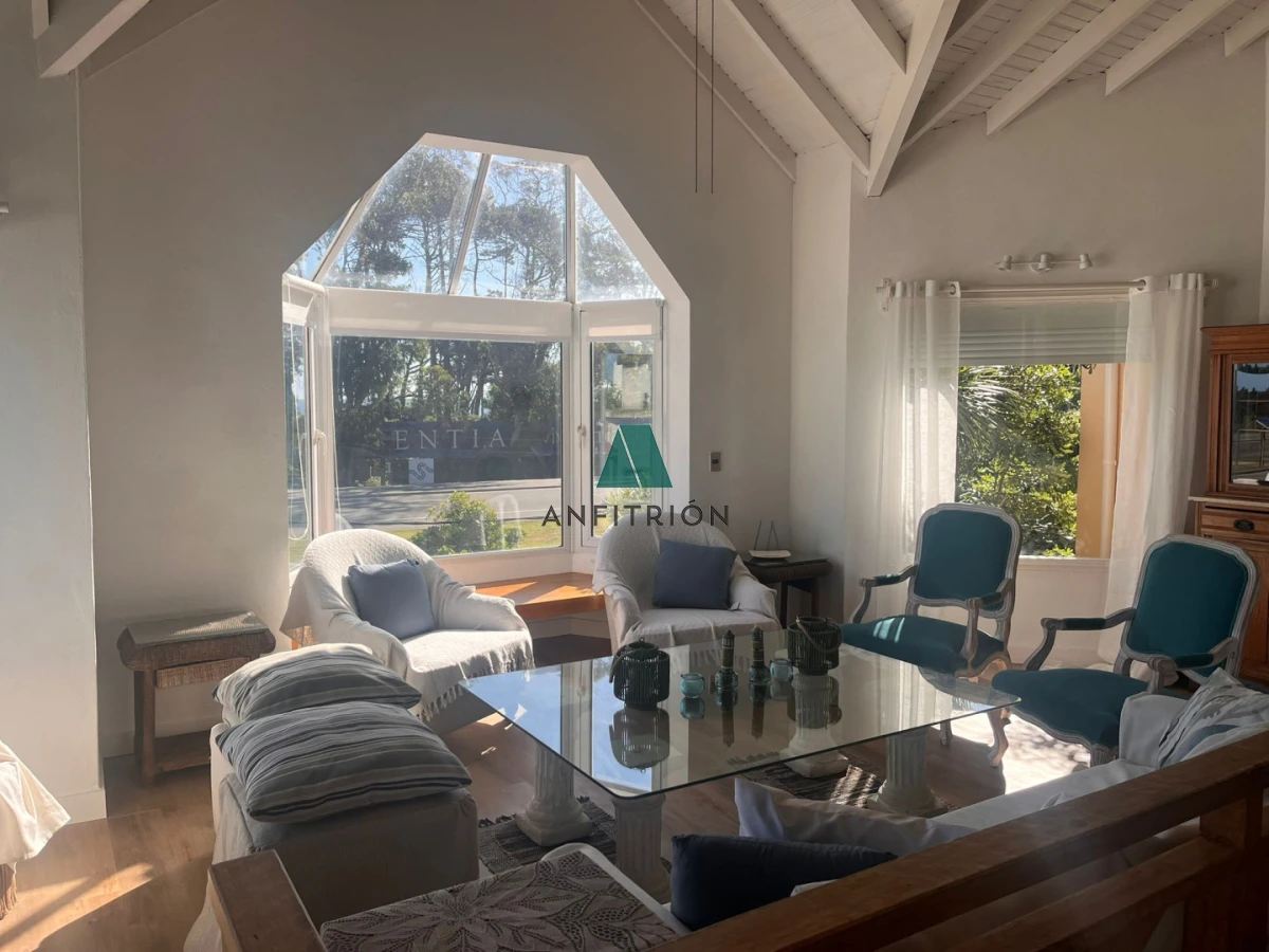 Casa ID.103 - Alquiler anual - Vive el Encanto del Mar en Piedras del Chileno