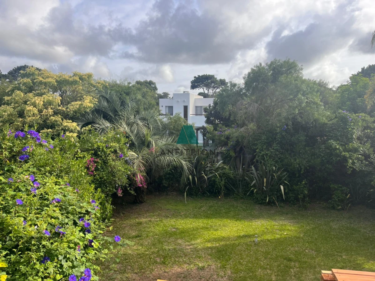 Casa ID.103 - Alquiler anual - Vive el Encanto del Mar en Piedras del Chileno