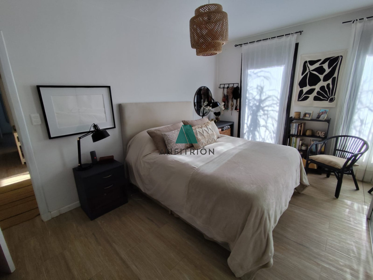 Apartamento ID.150 - En Venta Casa de 4 Dormitorios en Barrio Privado, Punta Del Este