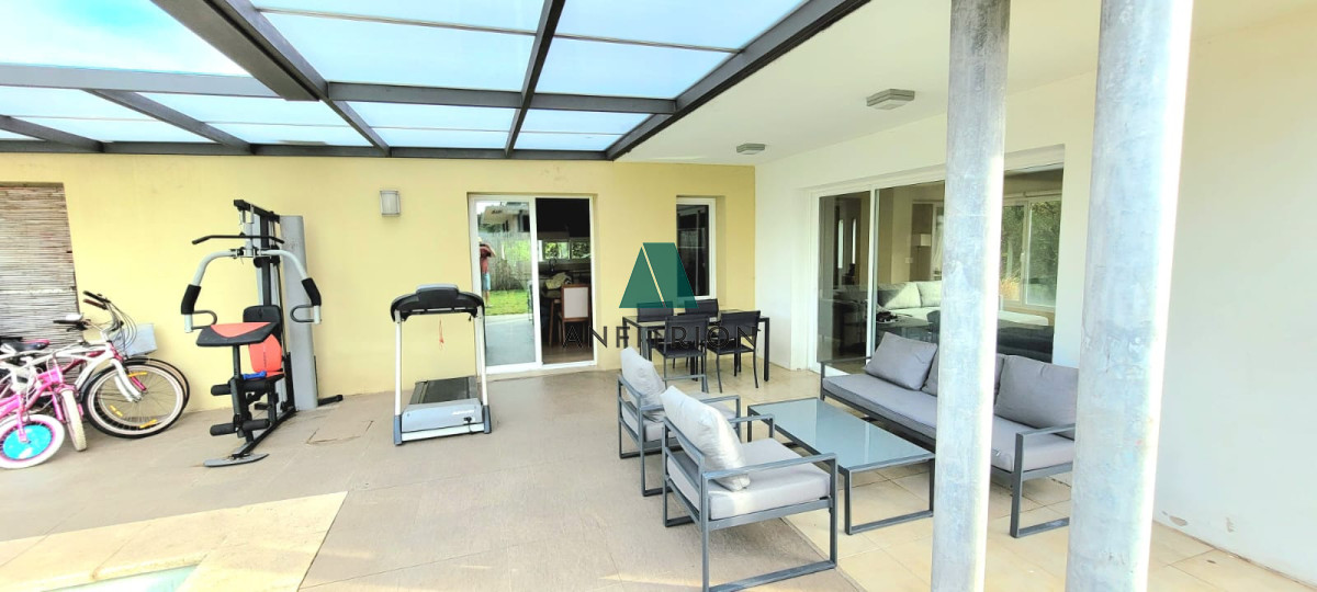 Casa ID.51 - Exclusiva Casa en Barrio Marly