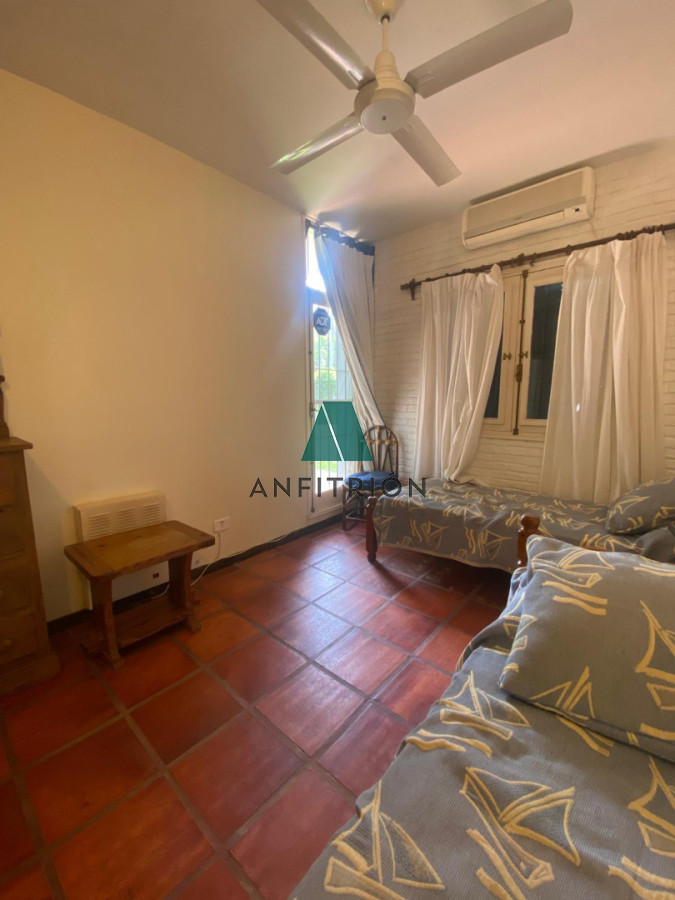 Casa ID.116 - Venta - Casa en oportunidad en Marly